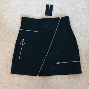 Black leather skirt! 🖤